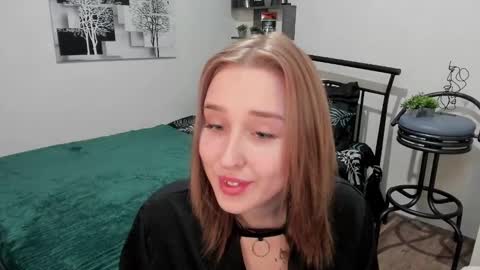 Snapshot of linatruly chatting on March 4, 4:17 am Lina online show from March 4, 4:17 am