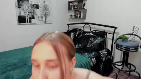 Snapshot of linatruly chatting on March 7, 12:58 am Lina online show from March 7, 12:58 am