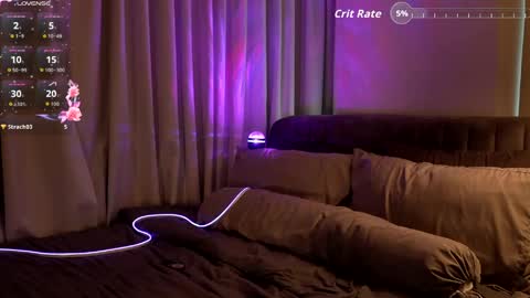 LinaVelle online show from April 18, 4:05 am