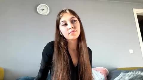 Snapshot of linchamlee chatting on September 15, 1:22 pm Elin online show from September 15, 1:22 pm