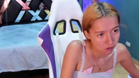  Linda  online show from January 26, 7:09 pm