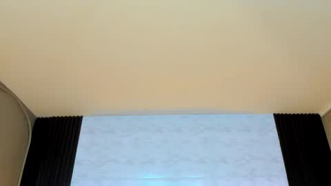  Linda  online show from October 10, 6:29 pm