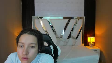  Linda  online show from March 29, 1:33 pm