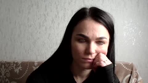 Linda online show from February 15, 2:00 pm