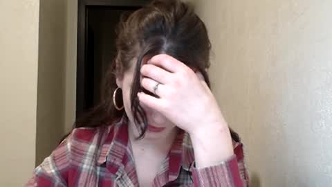 Snapshot of linda_aa chatting on December 21, 8:16 pm Linda online show from December 21, 8:16 pm