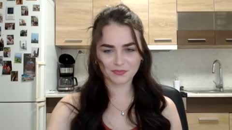 Snapshot of linda_aa chatting on January 10, 8:32 pm Linda online show from January 10, 8:32 pm