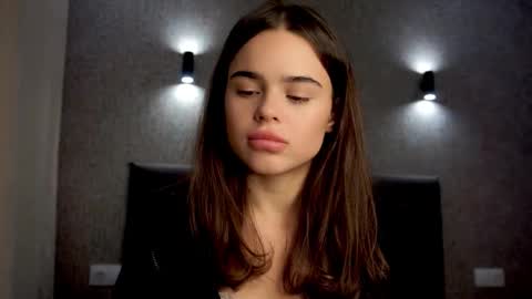 Snapshot of linda_clarsss chatting on October 27, 1:26 pm Linda online show from October 27, 1:26 pm