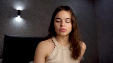 Snapshot of linda_clarsss chatting on October 29, 1:13 pm Linda online show from October 29, 1:13 pm