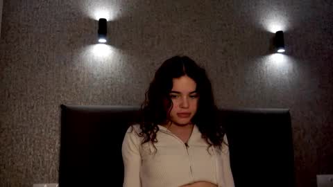 Snapshot of linda_clarsss chatting on November 14, 1:54 pm Linda online show from November 14, 1:54 pm