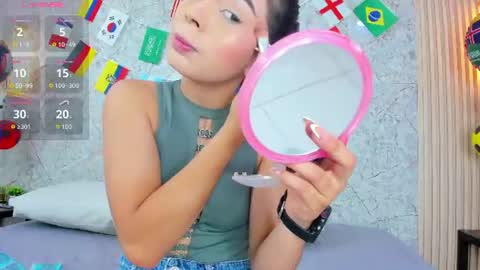 Snapshot of linda_cooper_ chatting on June 24, 12:37 pm LINDA online show from June 24, 12:37 pm