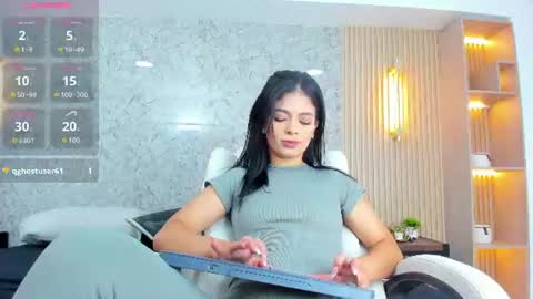 Snapshot of linda_cooper_ chatting on July 22, 11:24 am LINDA online show from July 22, 11:24 am