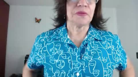 Snapshot of linda_hanna1977 chatting on November 6, 1:34 pm Linda Hanna online show from November 6, 1:34 pm
