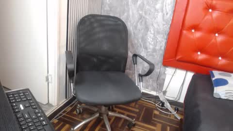 Linda online show from February 20, 12:38 pm