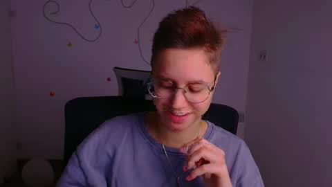 Snapshot of linda_miss_ chatting on March 3, 12:16 pm Linda online show from March 3, 12:16 pm