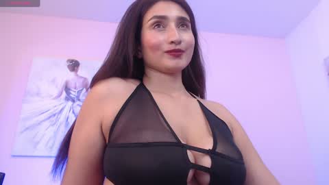Maria Paula online show from December 7, 3:08 pm