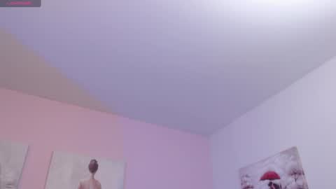 Maria Paula online show from December 11, 3:05 pm