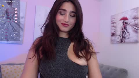 Maria Paula online show from December 20, 12:05 pm