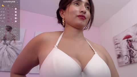 Maria Paula online show from December 21, 6:23 pm