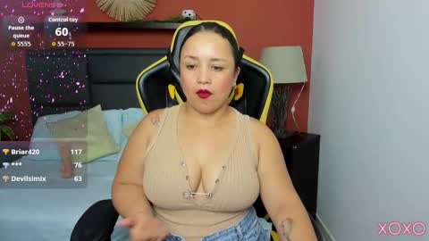 L I N D A online show from September 20, 8:37 am