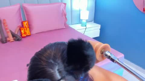 Snapshot of linda_sofi__ chatting on May 7, 8:58 pm linda_sofi__ online show from May 7, 8:58 pm