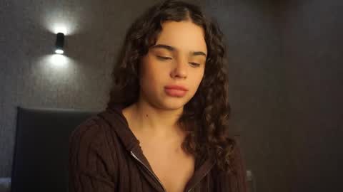 Linda online show from March 20, 1:38 pm