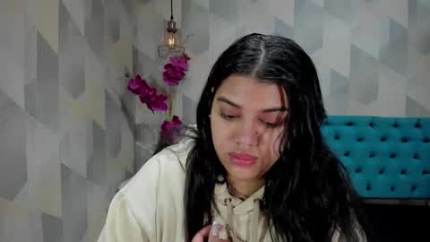    online show from October 28, 12:09 pm