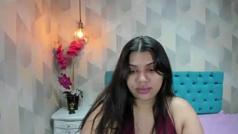 Snapshot of lindabreexlove chatting on June 25, 5:12 am online show from June 25, 5:12 am
