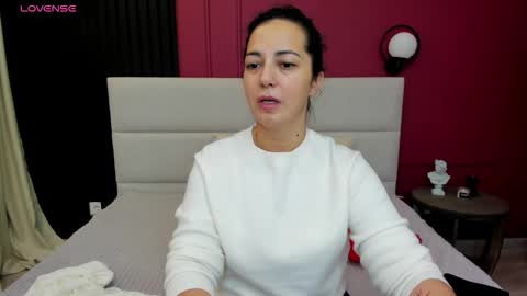 Linda online show from October 11, 1:16 am