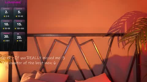 your Linda is back online show from December 11, 8:26 am