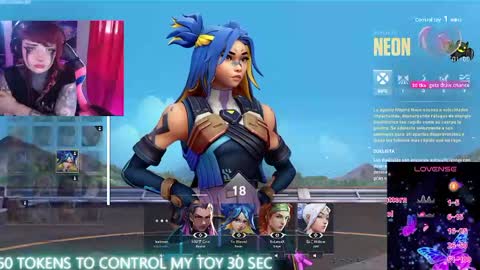 Snapshot of linddamortt chatting on October 20, 10:21 pm CatalinaANIDEA online show from October 20, 10:21 pm