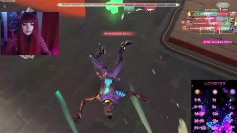 Snapshot of linddamortt chatting on October 30, 1:40 am CatalinaANIDEA online show from October 30, 1:40 am