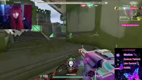 Snapshot of linddamortt chatting on November 4, 1:05 am CatalinaANIDEA online show from November 4, 1:05 am