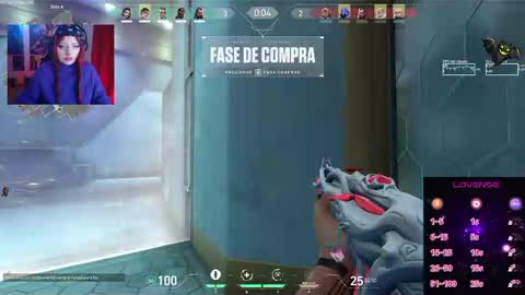 Snapshot of linddamortt chatting on November 8, 11:47 pm CatalinaANIDEA online show from November 8, 11:47 pm