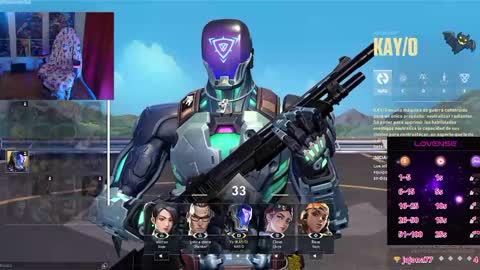 Snapshot of linddamortt chatting on November 29, 1:41 am CatalinaANIDEA online show from November 29, 1:41 am