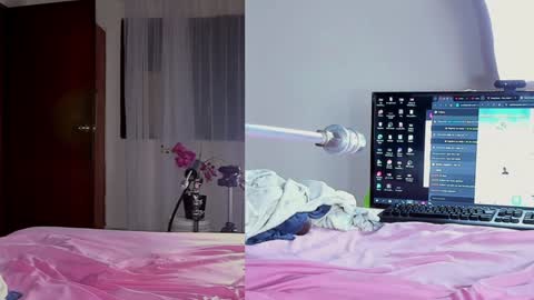 Snapshot of lindsay_lou chatting on December 5, 10:01 am LINDSAY online show from December 5, 10:01 am