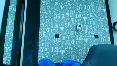  Lindsey  online show from September 22, 12:07 pm