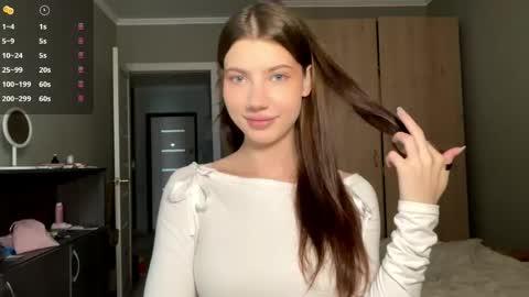 Linda online show from April 27, 1:20 pm