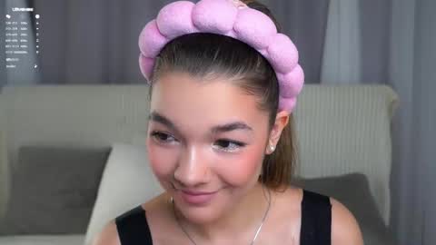 Kate online show from October 23, 11:31 am