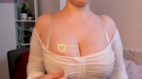 Allie online show from September 23, 3:04 pm