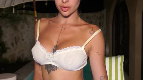 Alice online show from March 4, 2:56 pm