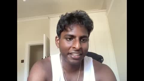 linklovethat online show from December 15, 6:29 am