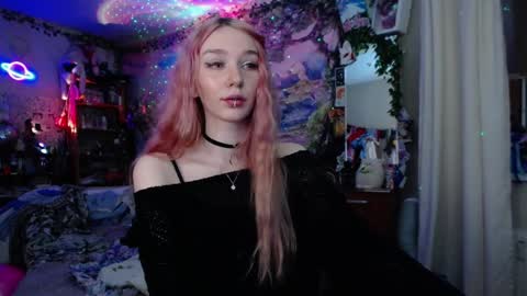 Lin online show from November 27, 7:38 pm