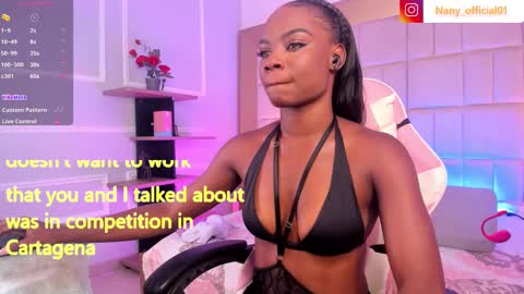 Snapshot of linsyadams chatting on January 30, 8:53 pm online show from January 30, 8:53 pm