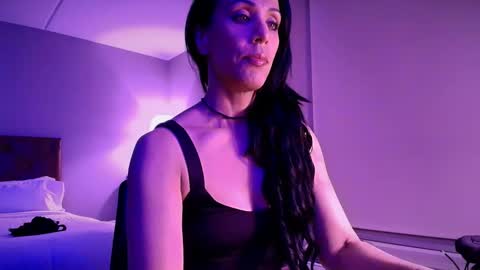 Snapshot of linuxgirlsudosu chatting on March 26, 4:07 am linuxgirlsudosu online show from March 26, 4:07 am