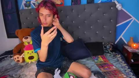 Lio online show from November 14, 10:40 pm