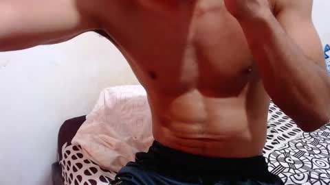 Snapshot of lion_grr chatting on October 26, 8:48 pm lion_grr online show from October 26, 8:48 pm