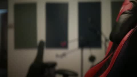Snapshot of lion_hotty chatting on October 1, 10:49 pm lion_hotty online show from October 1, 10:49 pm