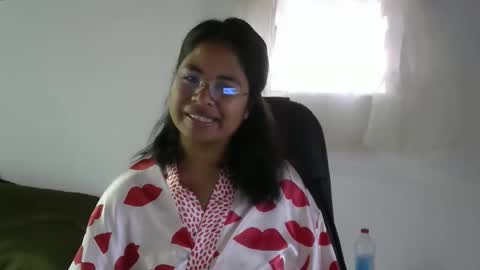 liora online show from March 24, 3:55 am