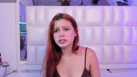 Snapshot of liorah_wolf chatting on May 13, 9:11 pm Liorah wolf online show from May 13, 9:11 pm