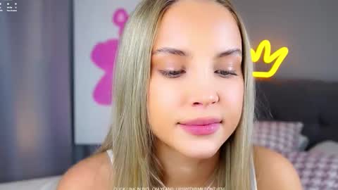 Amelia online show from October 26, 1:11 am